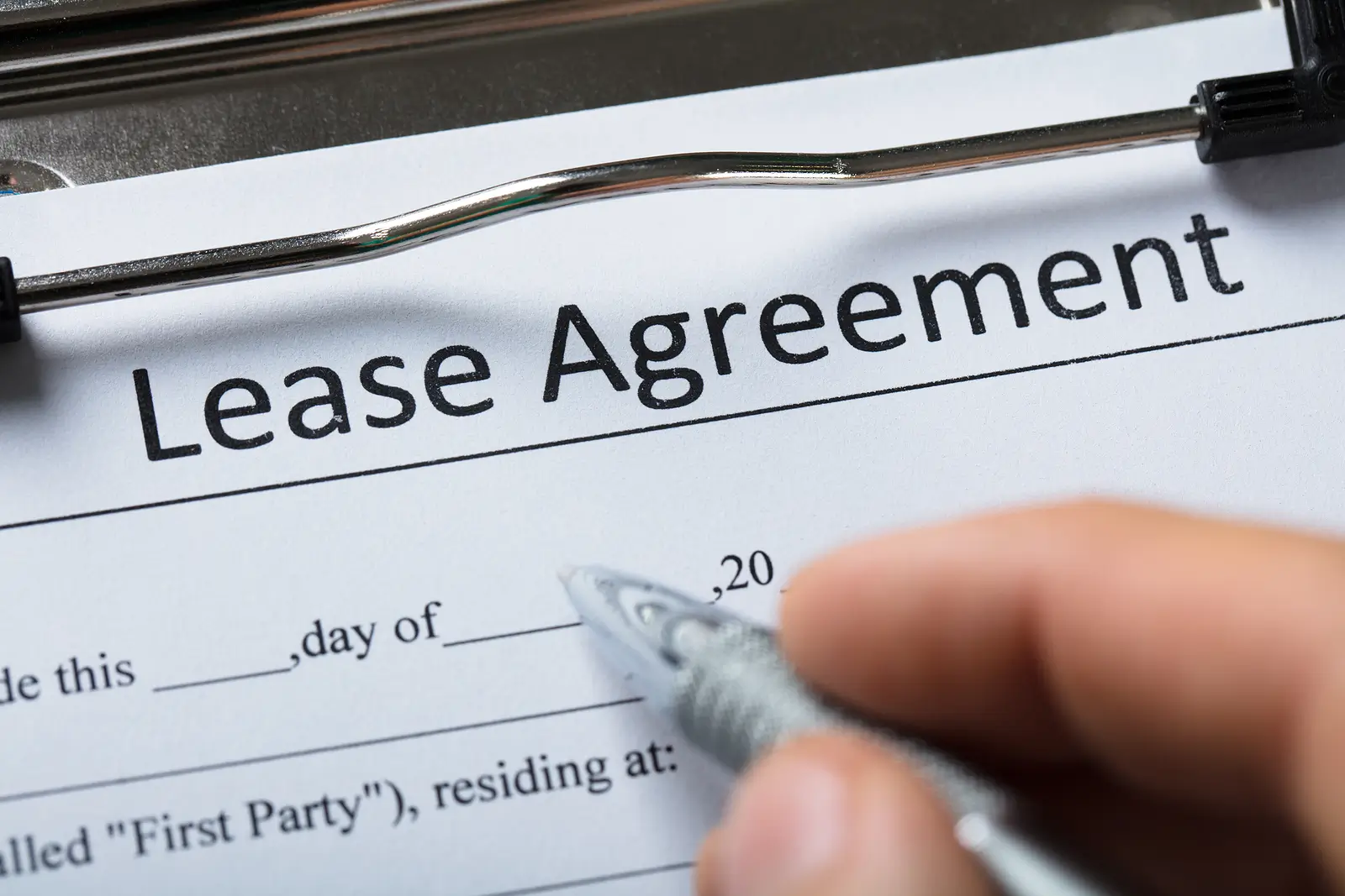 How to Draft A Solid Lease Agreement for Your Rental Property
